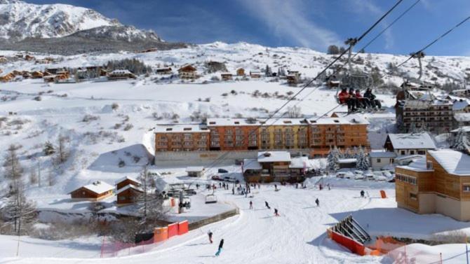 T2/3 6Pers & Pied Des Pistes & Piscine Chauffee Apartment Vars  Bagian luar foto